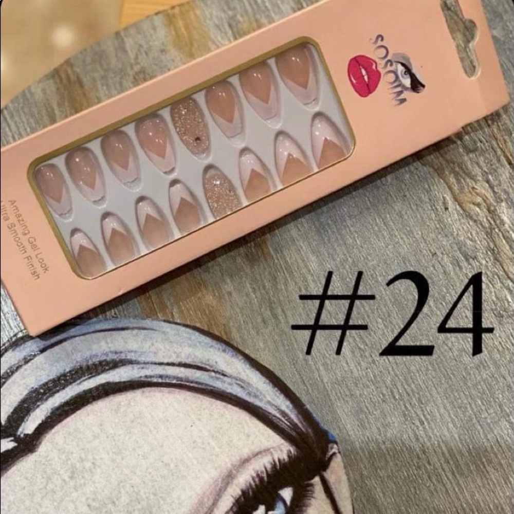 Press on nails | Fake Nails | stick on nails